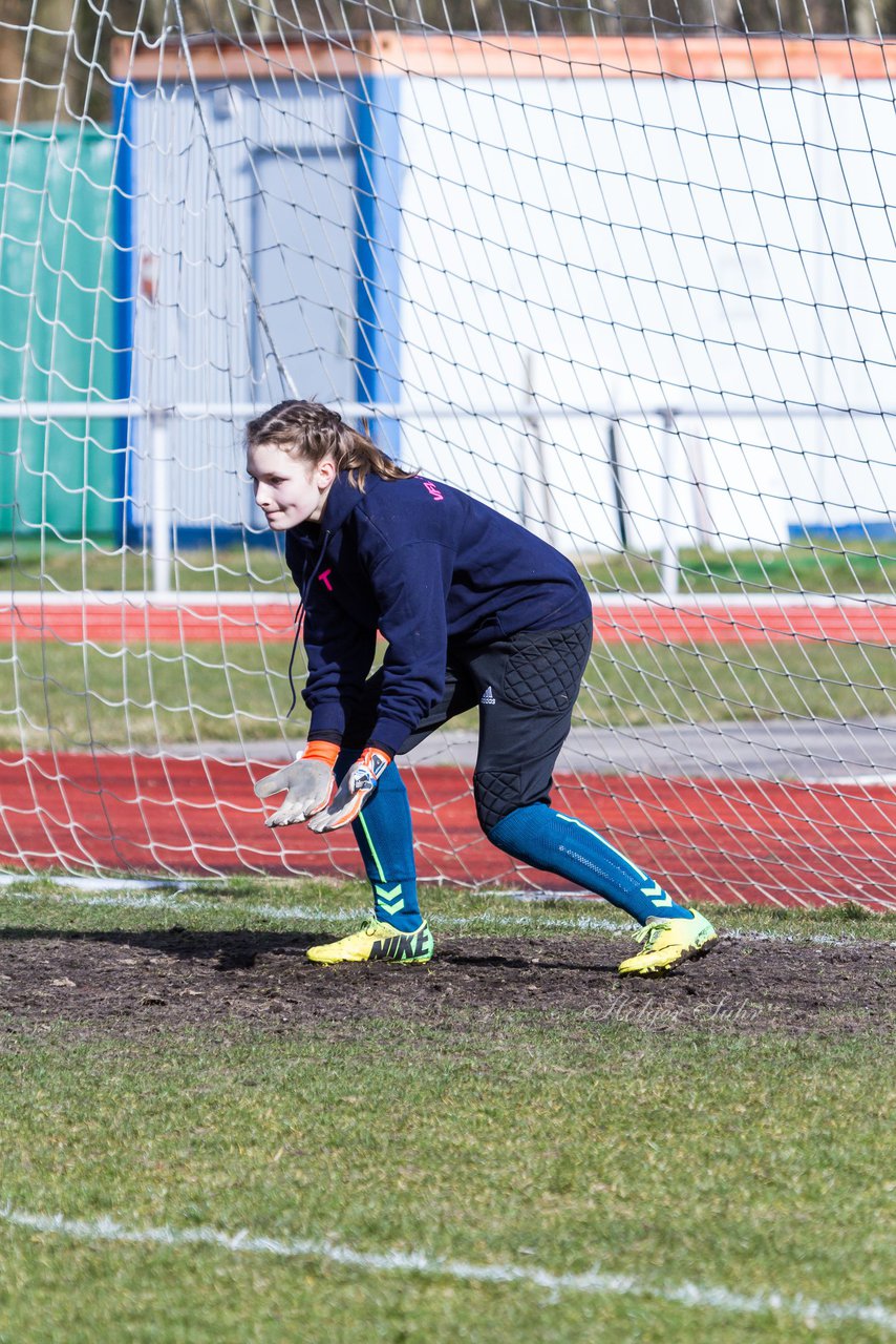 Bild 56 - B-Juniorinnen VfL Oldesloe - Krummesser SV _ Ergebnis: 4:0